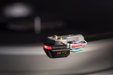 DS-Audio W2