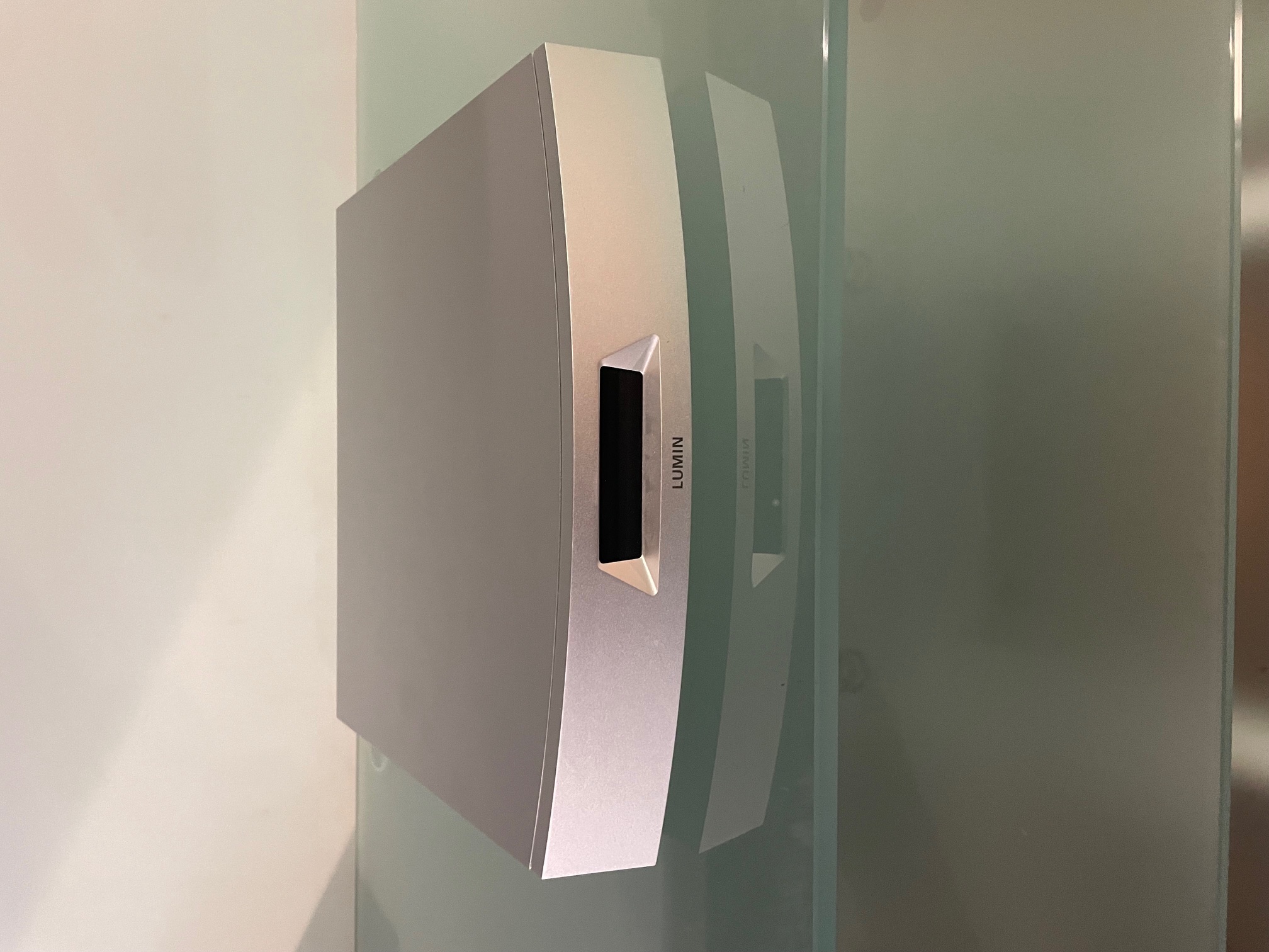 Lumin U2 Streaming-transport silber - Kundenkommission