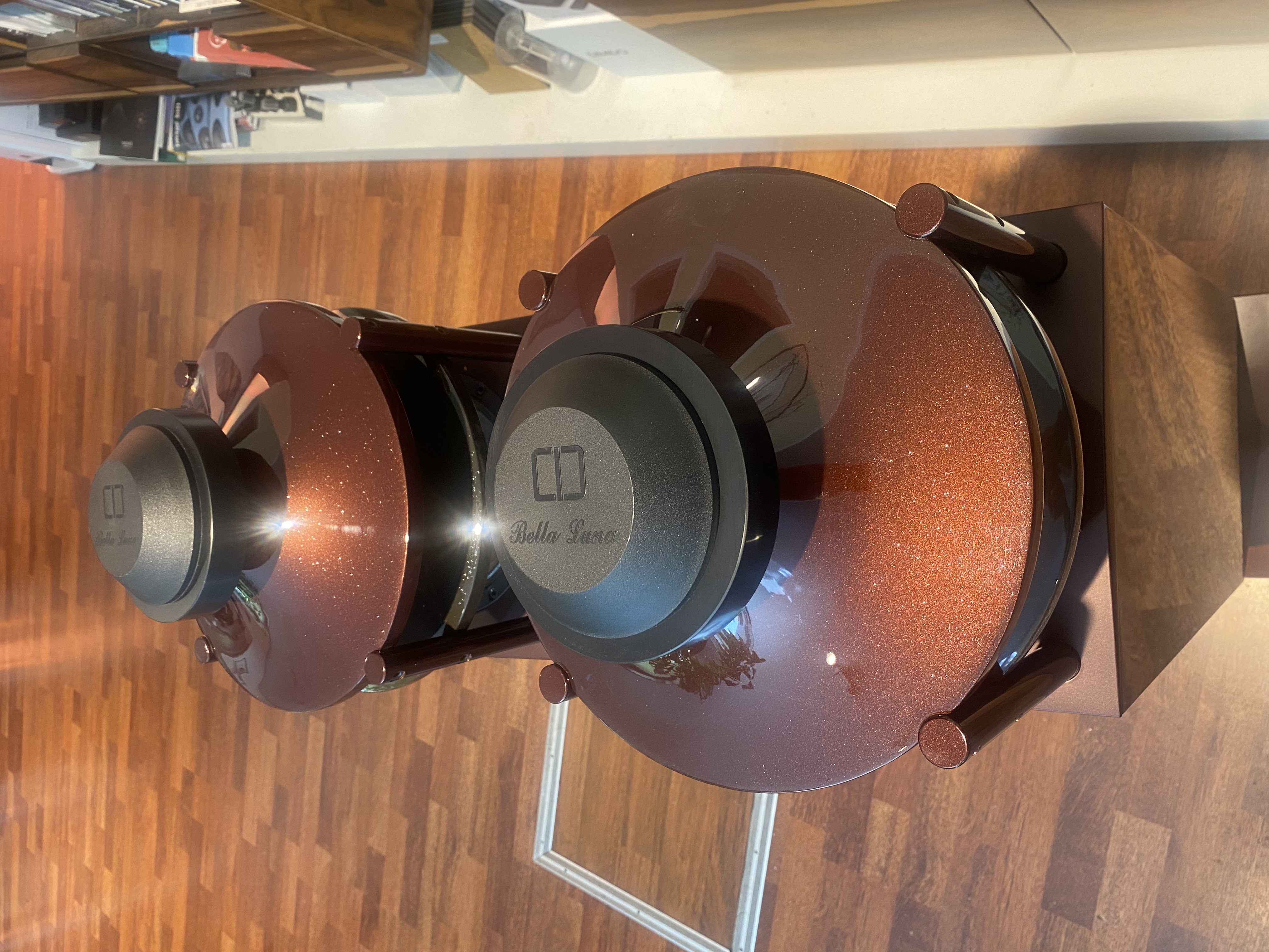 Duevel Bellaluna - Im Kundenauftrag